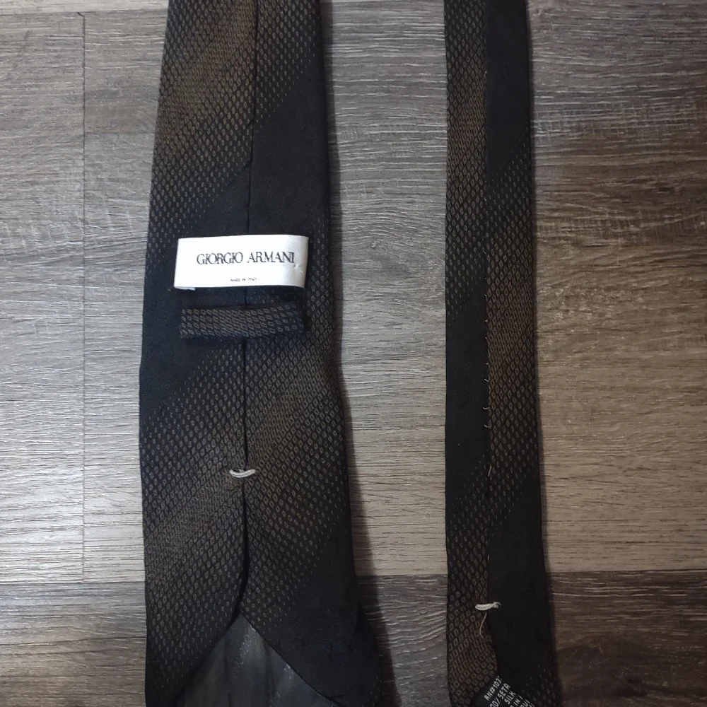 Giorgio Armani Silk Black Patterned Tie